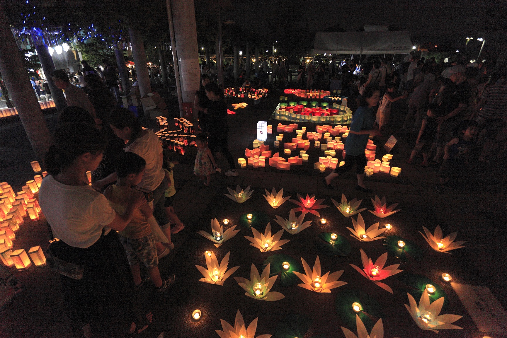 うじいえ納涼祭灯籠の写真