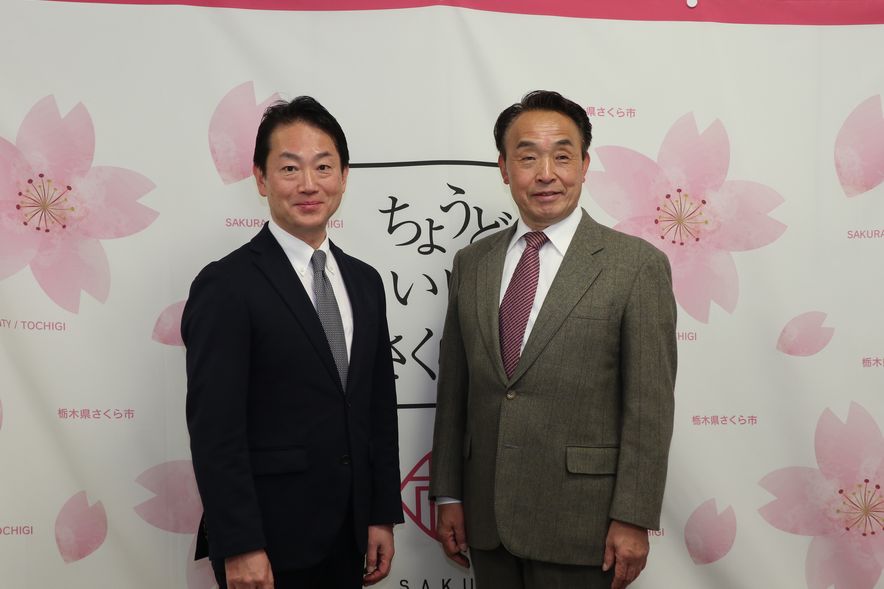 株式会社ホンダ・レーシング渡辺社長と市長の写真