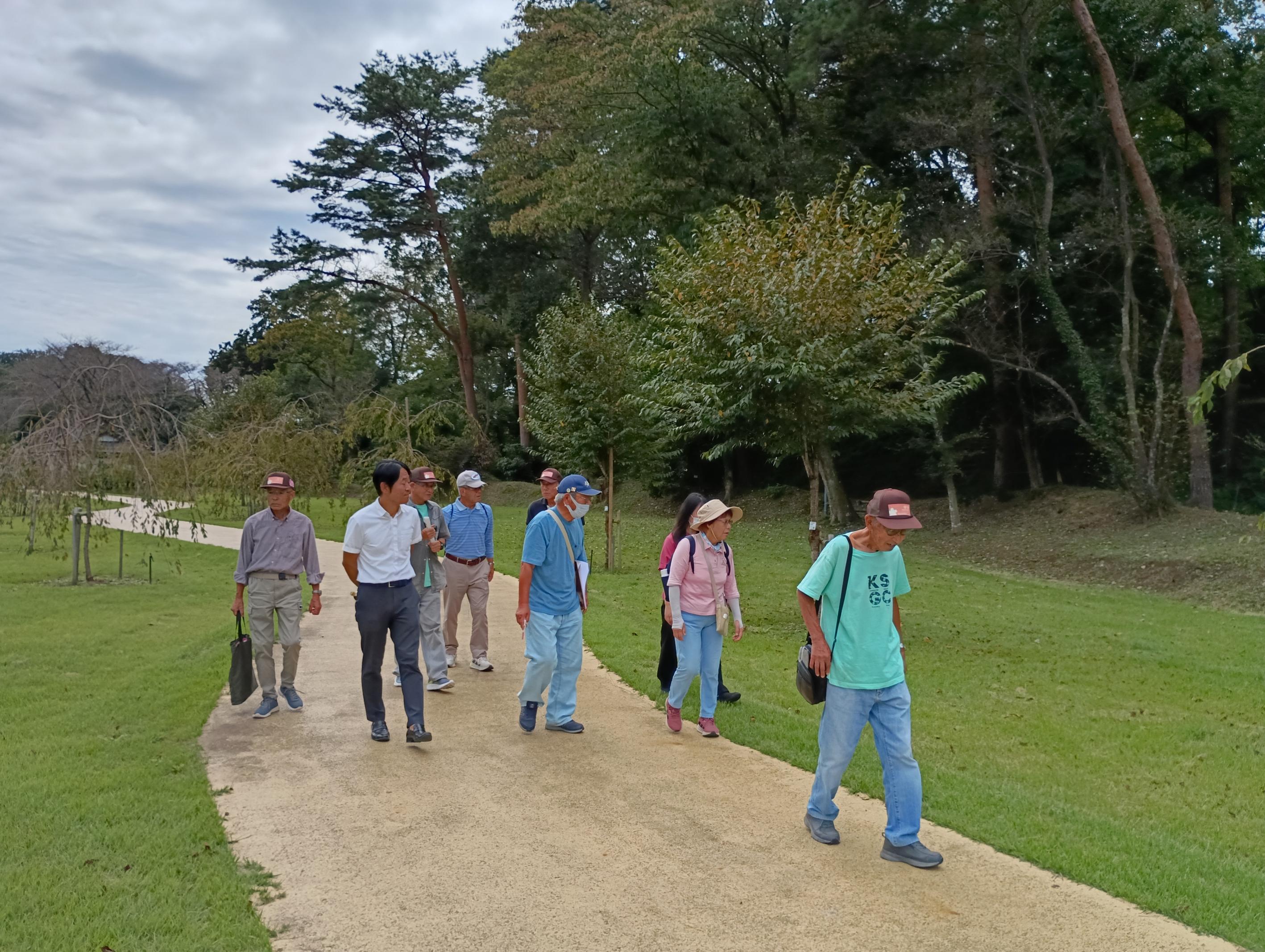 現地視察の様子2