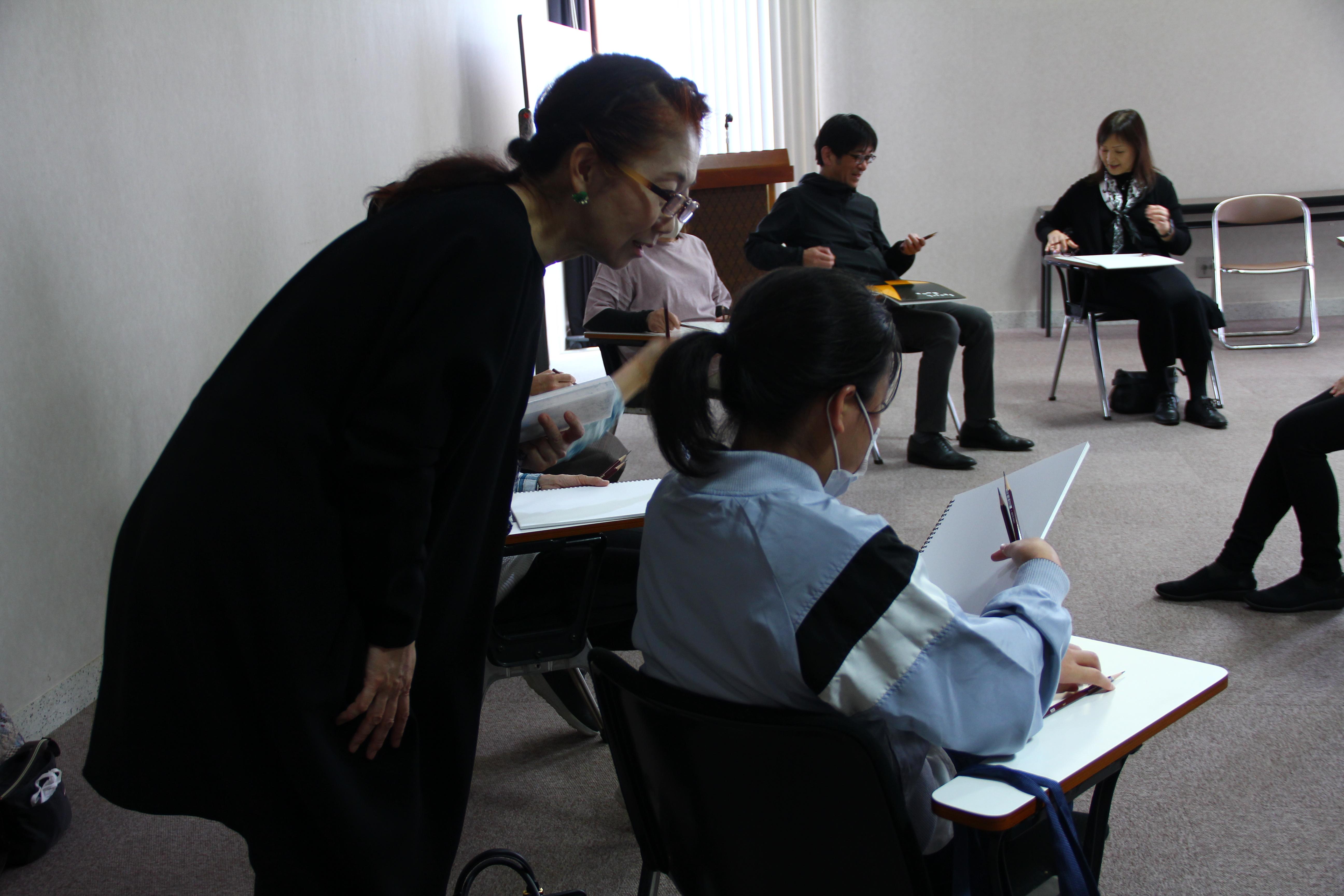 過去のデッサン教室の様子