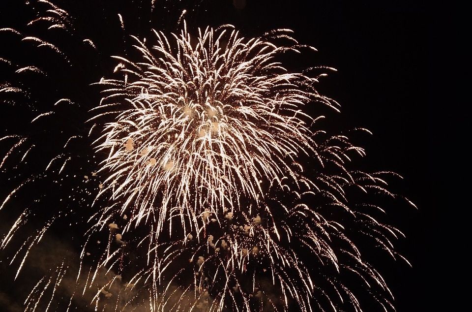 きつれがわ花火大会の花火の写真 きつれがわ花火大会の花火の写真