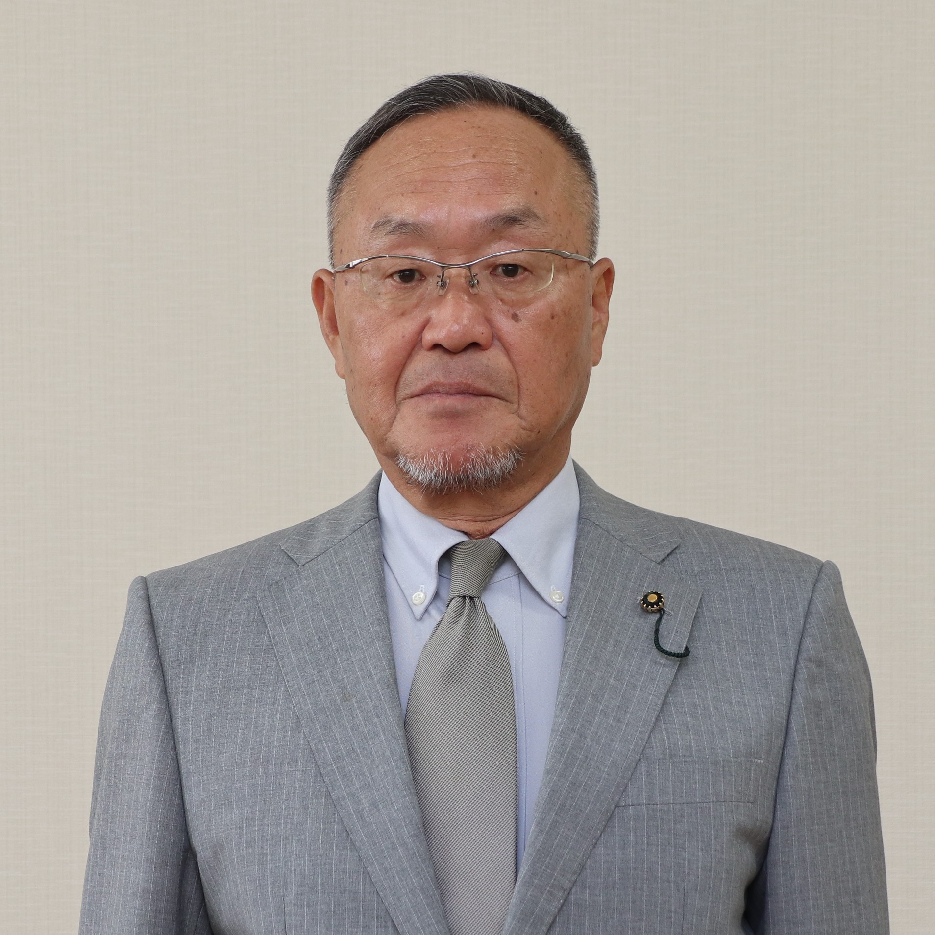 (会長職務代理者)15 田﨑次男(写真)